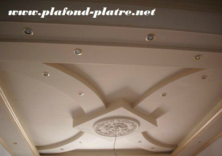 décoration-salon-marocain-plafond-en-platre