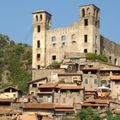 LE VIEUX CHATEAU EN RUINE DE DOLCEACQUA