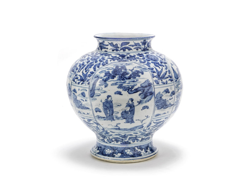 A large blue and white oviform jar, late Ming dynasty