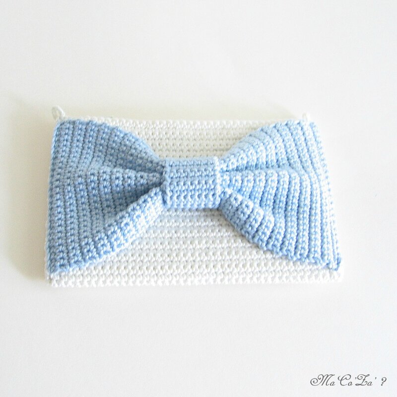 Pochette noeud au crochet 4