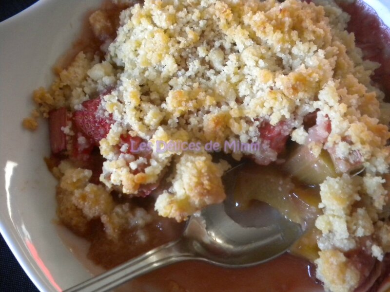 Crumble fraises et rhubarbe 5