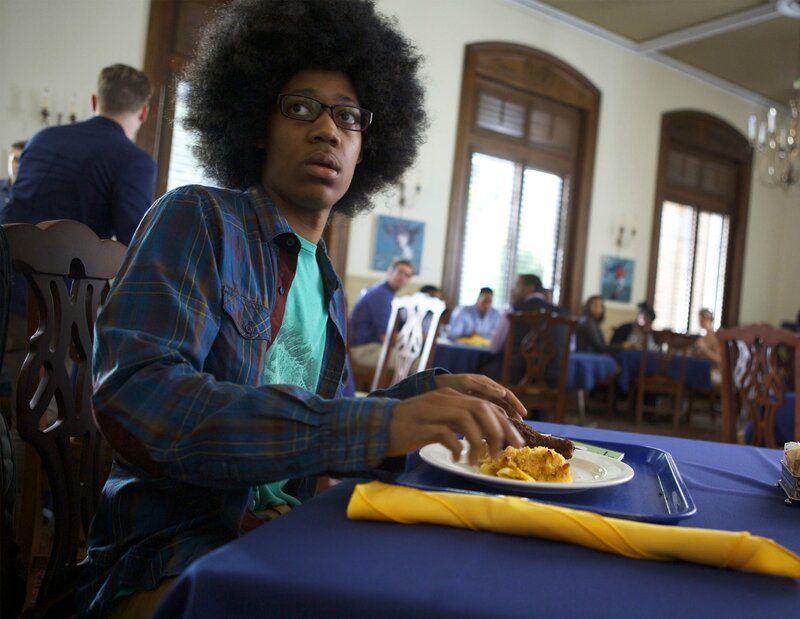 la-et-mn-dear-white-people-review-20141018
