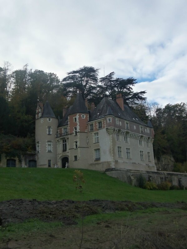 CHATEAU POCE (1)