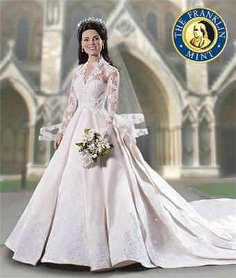 la-poupee-kate-middleton-en-robe-de-mariee-sarah-burton1