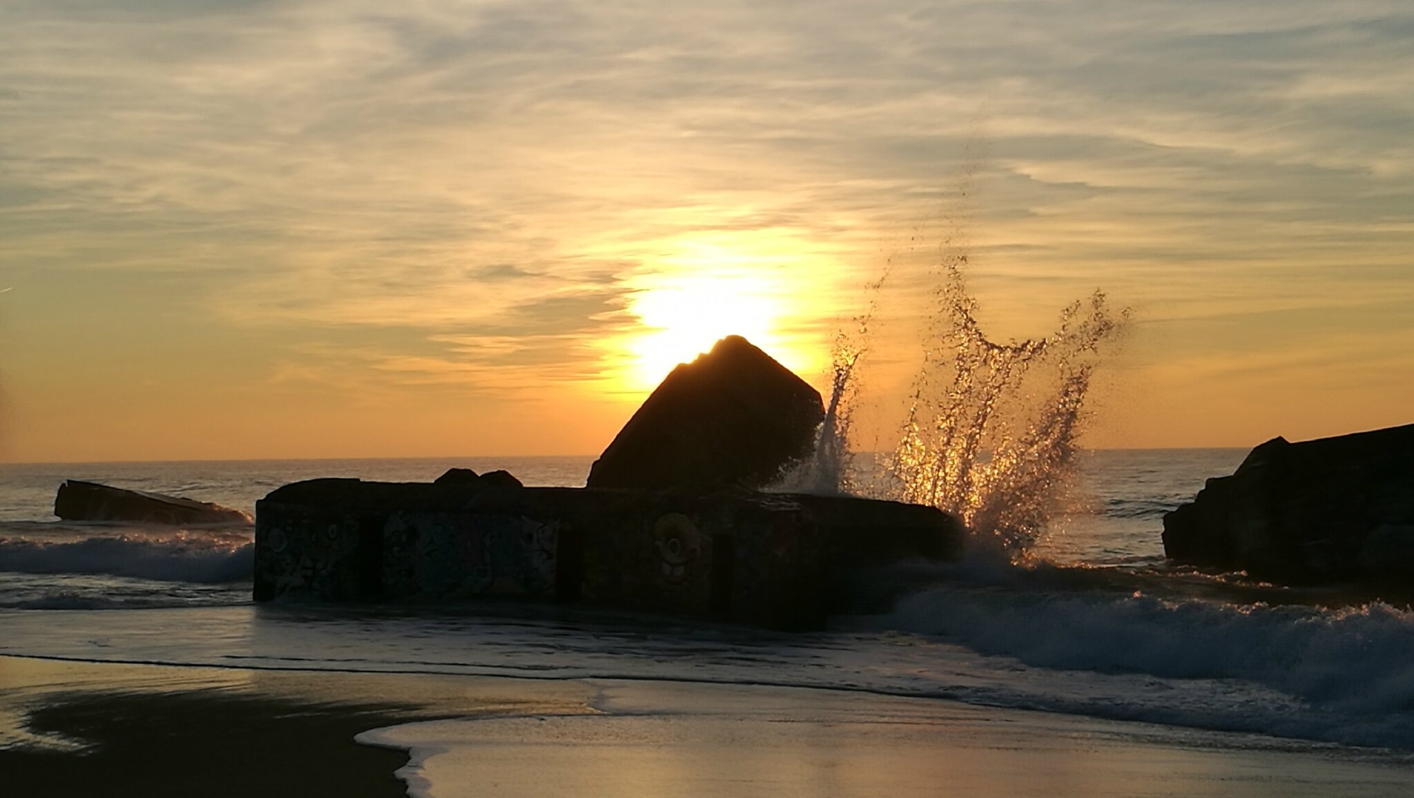 Capbreton, coucher de soleil, blockhaus et vague (40)