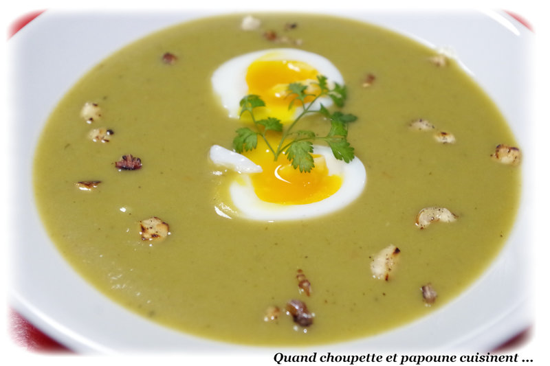 velouté aux verts de poireaux et oeuf mollet-2509