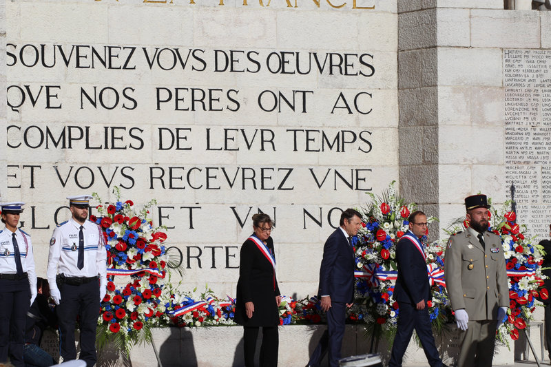 MONUMENT AUX MORTS 2023 053