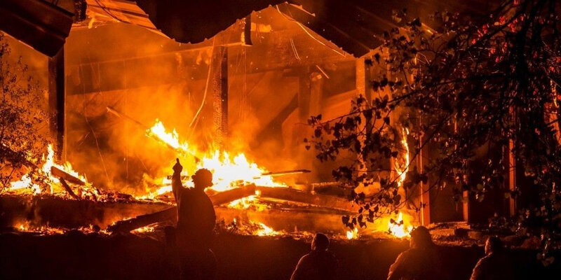 incendies monstres 30