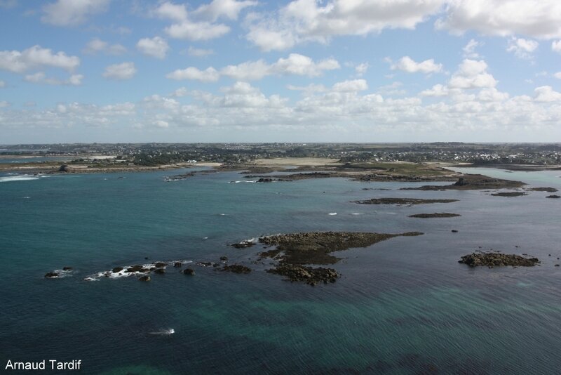 00293 Plouguerneau - Le Pays des Abers - Vue du haut du Phare de l'Ile Vierge blog