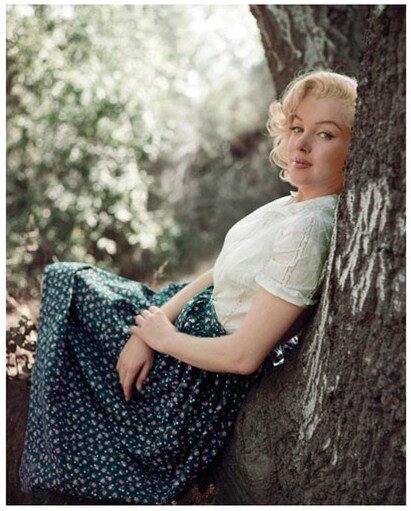 1953-large_Marilyn-Monroe-MHG-MMO-TR-09-DE