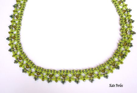 Collier_dentelle_vert2