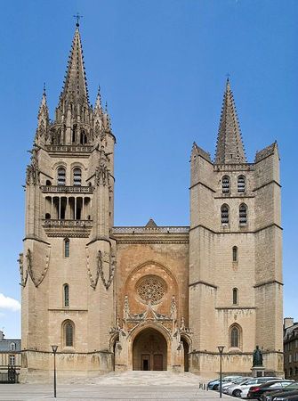 446px-Cathedrale_Mende
