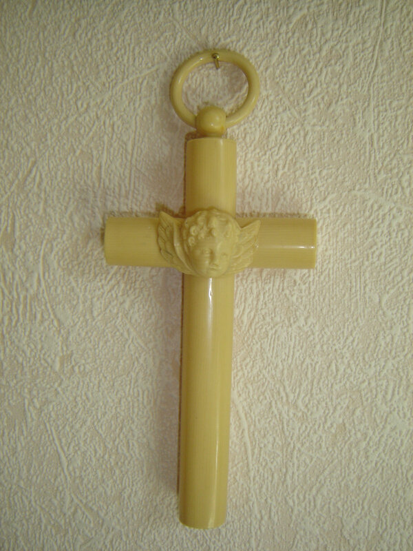 croix berceau