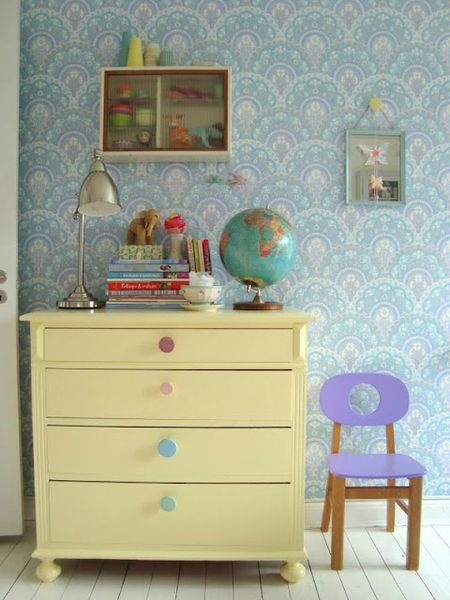 commode-beige