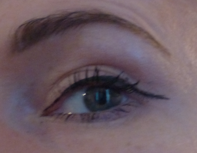 eyr liner