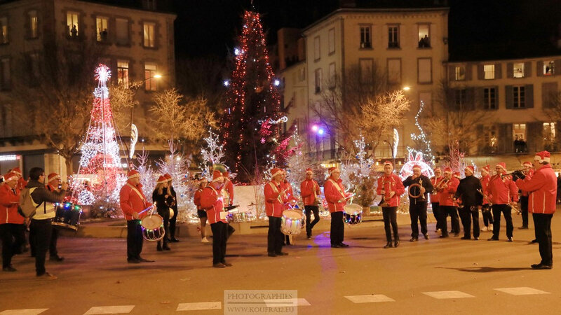 Photos JMP©Koufra 12 - Grande Parade Féérique de Noël - 15122019 - 0020