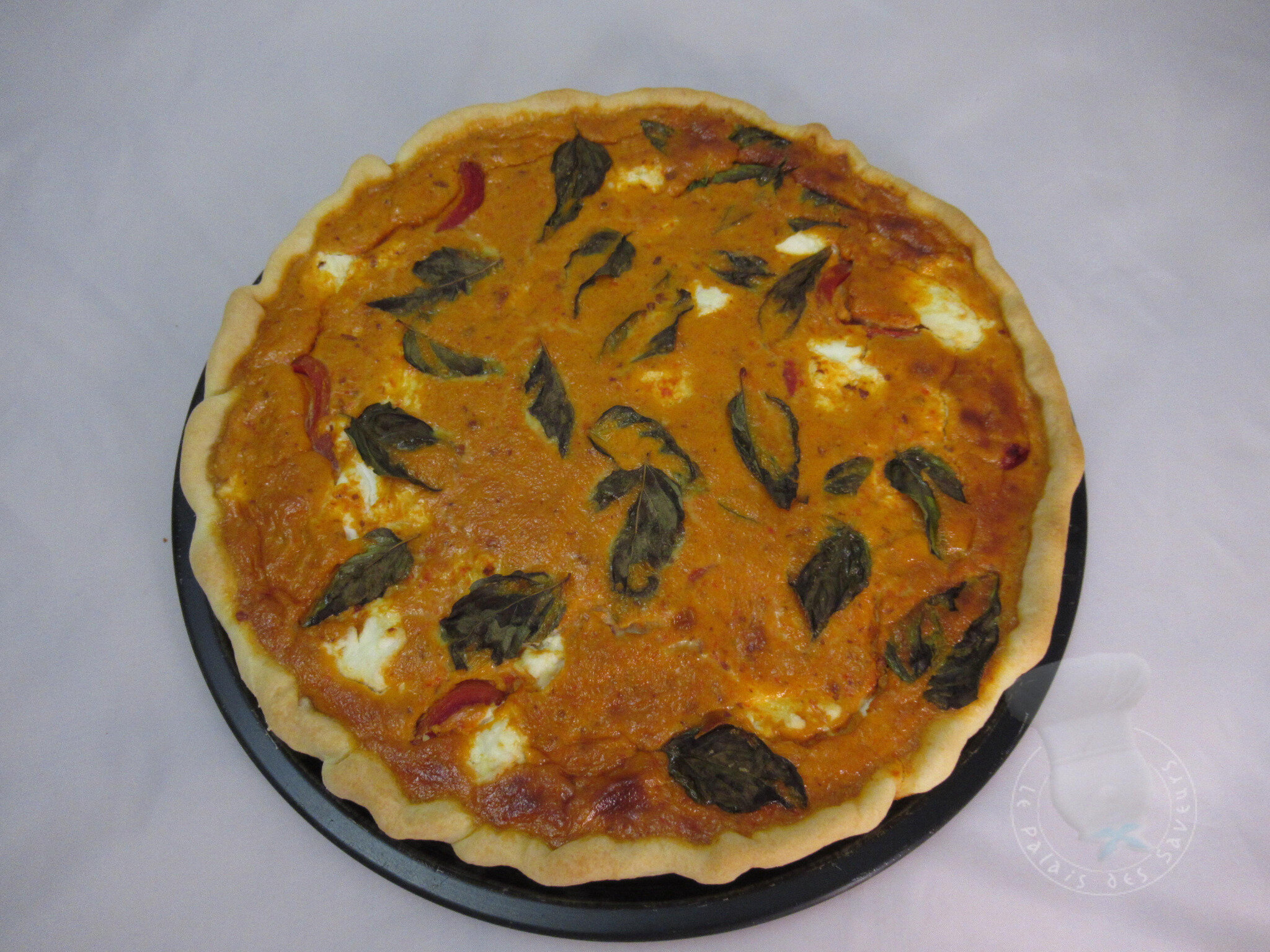 Tarte à la crème de poivrons grillés et chèvre frais