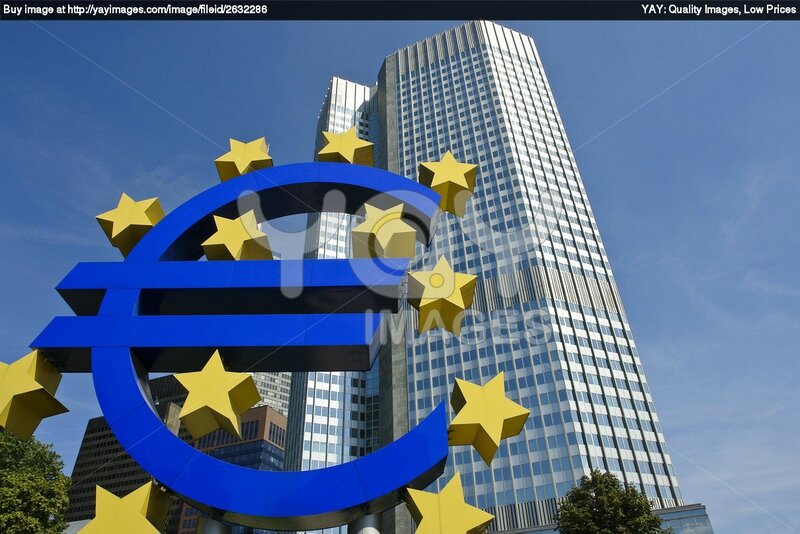 european-central-bank-with-euro-sign-sculpture--frankfurt-am-main-282a5e