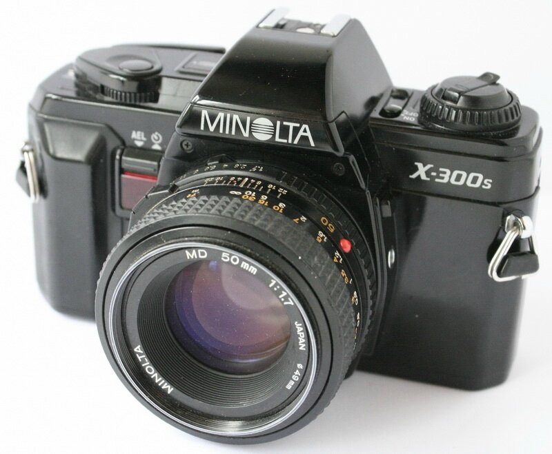 Minolta_X300s