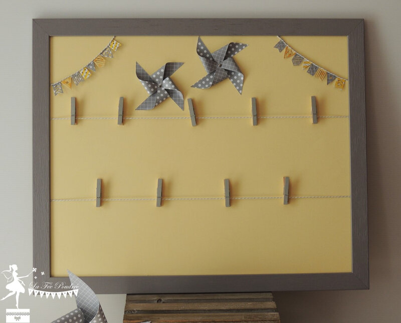 Décoration chambre enfant pêle mêle porte photo fanion moulin jaune gris