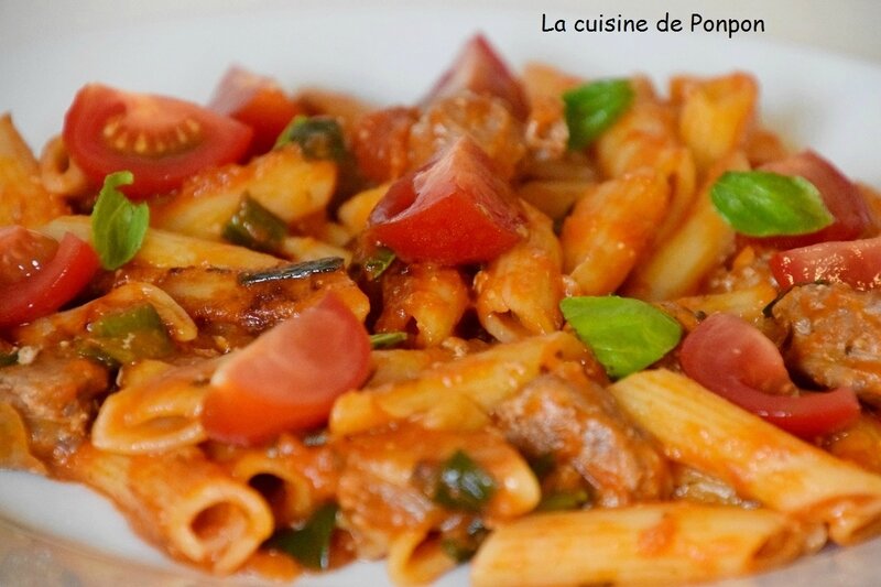 penne saucisse tomate fane oignon (4)