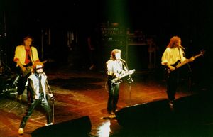 1989_03_B_C_Hammersmith_Odeon_01