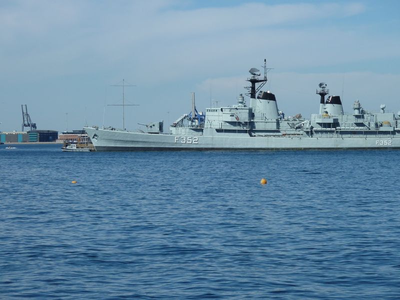 P1020042