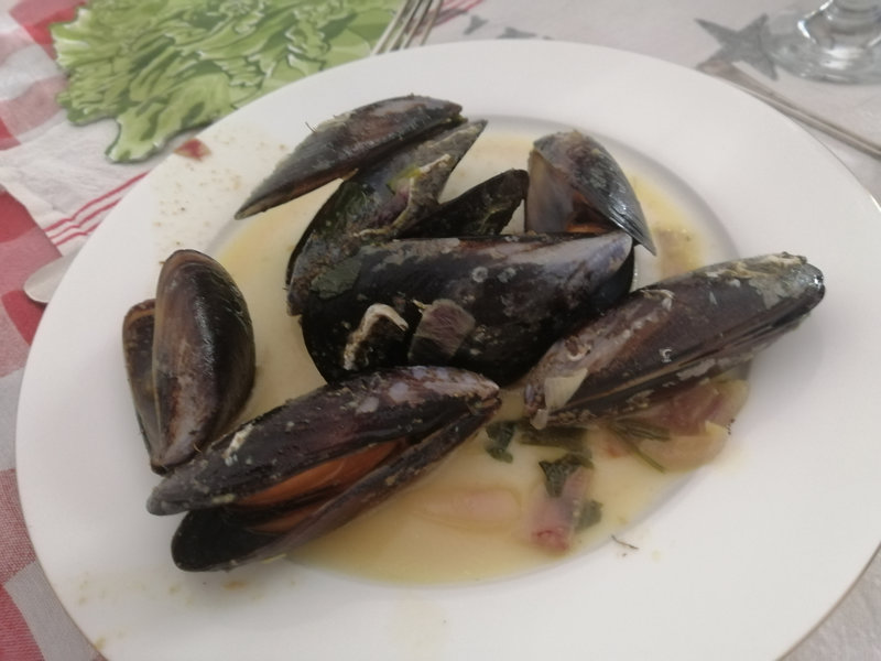 moules à la moutarde