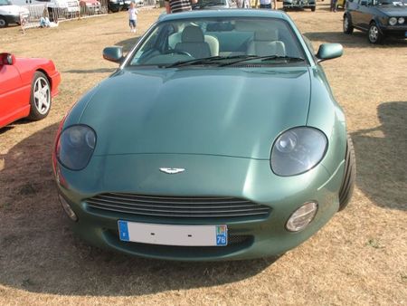 AstonMartinDB7Vantageav