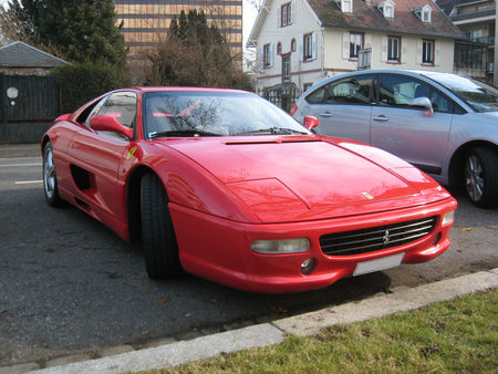 Ferrari_F355_berlenetta_01