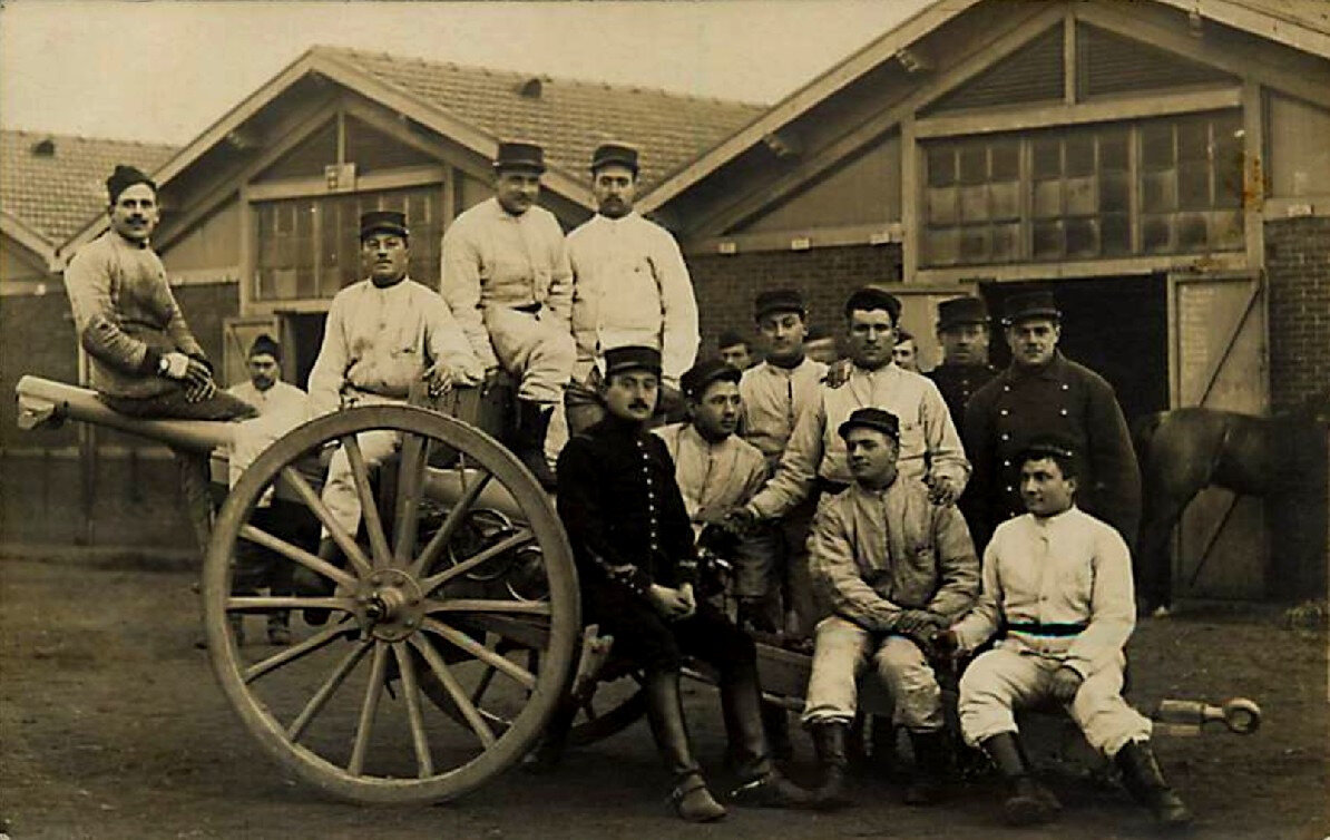 Rouen, caserne Jeanne d'Arc, artilleurs du 43e RAC 1911-1914