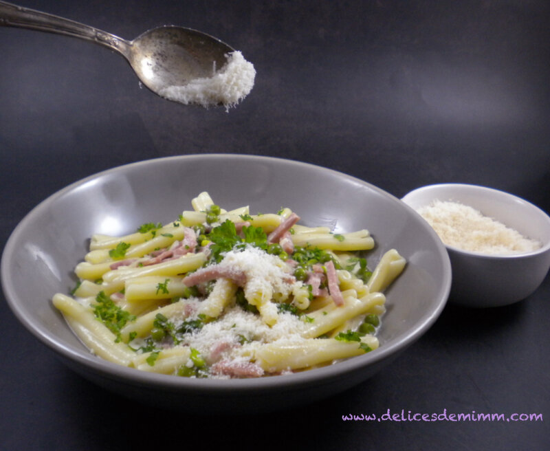Pâtes au jambon et sauce crémeuse au parmesan 2
