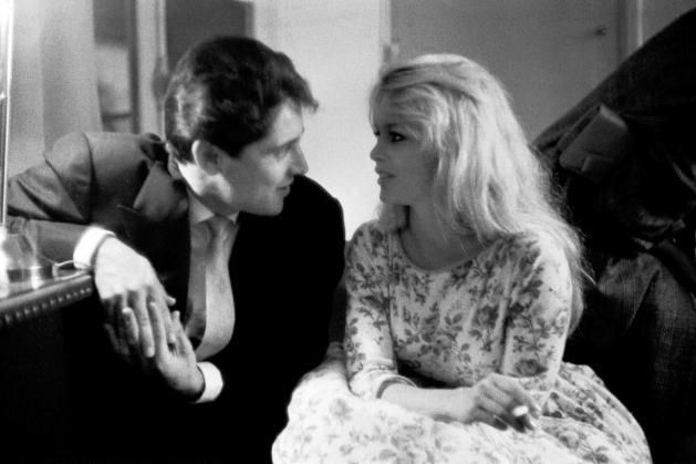 1958-10-08-olympia-premiere_brigitte-avec_distel-010-1