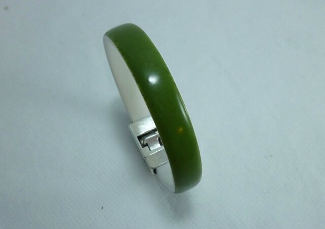 Bracelet souple vert