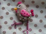 broche poule fushia