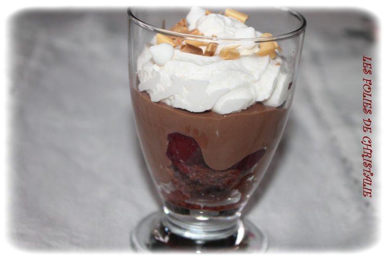 Trifle chocolat cerises 7