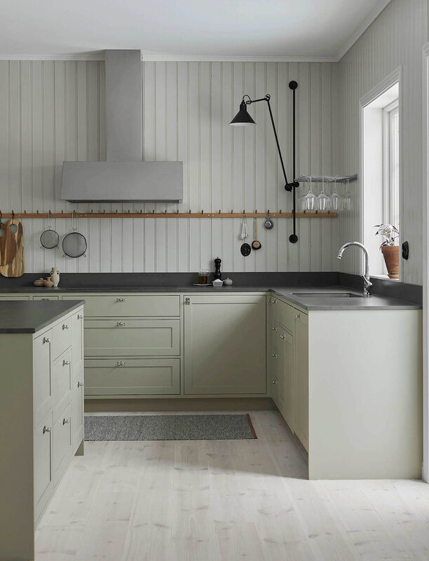 est-living-nordic-style-kitchen-nordiska-kok-grey-shaker-kitchen