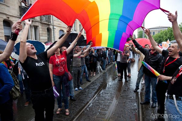 Marche des fiertés Gay Pride Bordeaux (17)