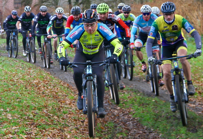 52x11 BUIRE CHANGE THIÉRACHE 2023 départ VTT
