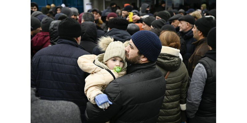 plus-de-1-7-million-de-personnes-ont-fui-l-ukraine-depuis-le-debut-de-l-invasion-russe-lancee-le-24-fevrier-photo-nikolay-doychinov-afp-1646