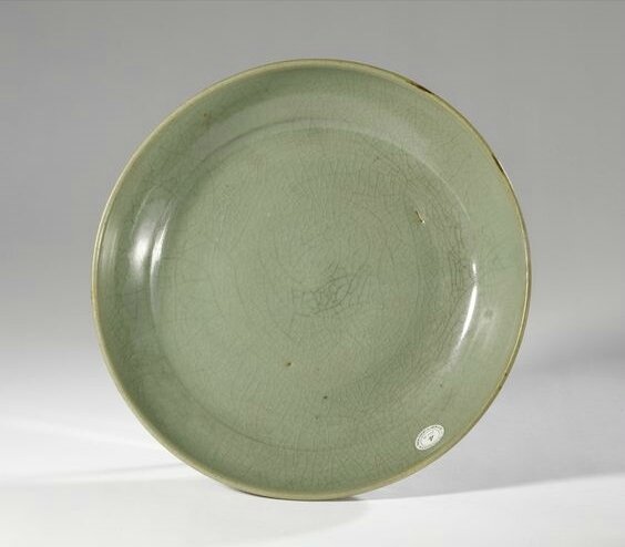 A rare large green 'Jun' dish, Jin dynasty (1115-1234)