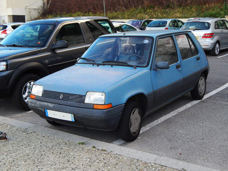 Renault5GLav1