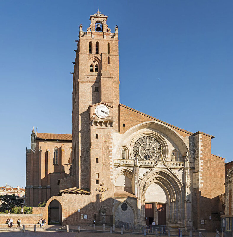 Façade_de_la_cathédrale_Saint-Étienne_de_Toulouse