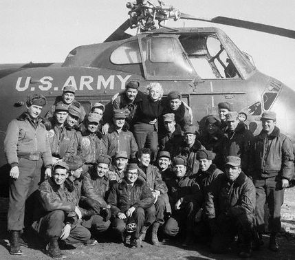 1954-02-18-korea-2nd_division-helico-with_jean_GIs-010-1