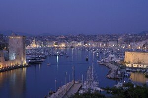 Entree_du_vieux_port_de_Marseille