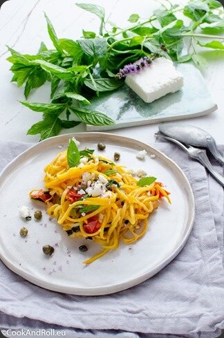 Spaghetti-de-courgettes-feta-menthe-capres-23