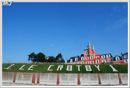 L_hotel_des_Tourelles_sur_la_plage