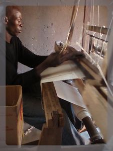 Tissage de coton écru pour BOGOLAN Mali