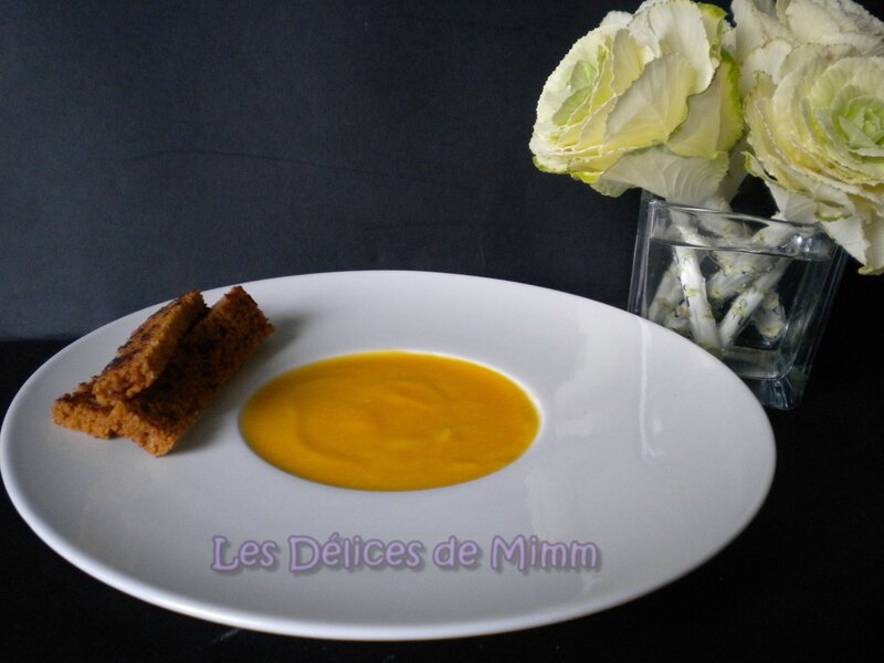 Crème de courge butternut et ses mouillettes de pain d’épices