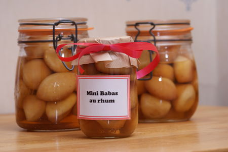 Mini babas au rhum (idée de cadeau gourmand) recettes Mini babas au rhum (idée de cadeau gourmand)